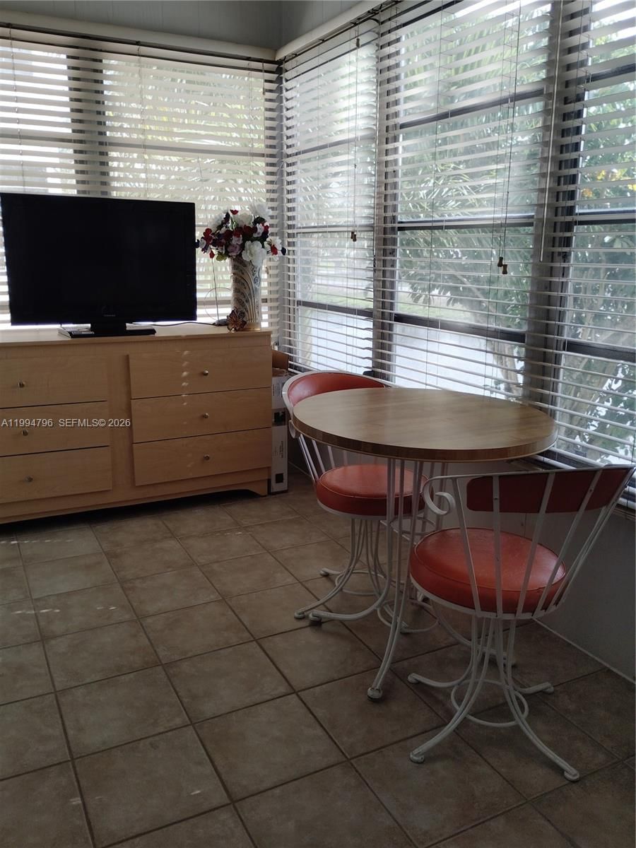 Real estate property located at , Broward, Topaz South Condo, Lauderdale Lakes, FL