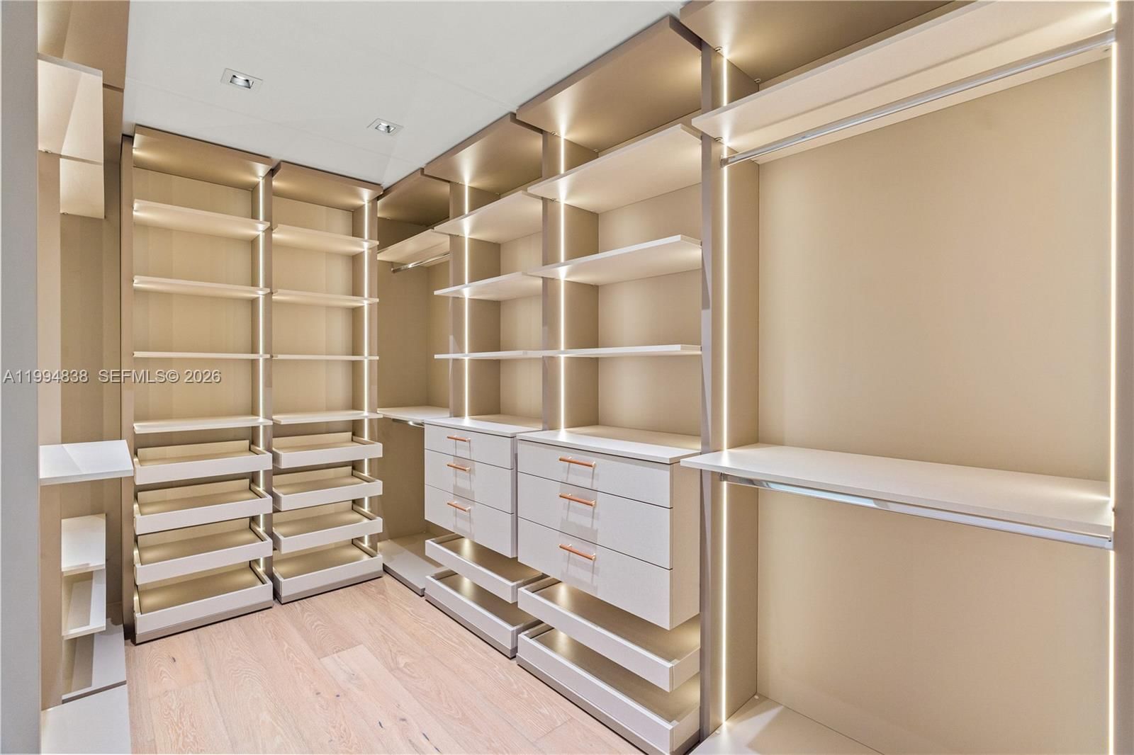 Real estate property located at 525 101 St, Miami-dade, Miami Shores Sec 4 Amd Pl, Miami Shores, FL