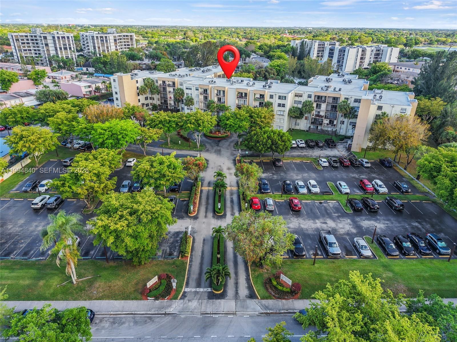 Real estate property located at 14250 62nd St #402, Miami-dade, Cypress Club Of Kendale C, Miami, FL