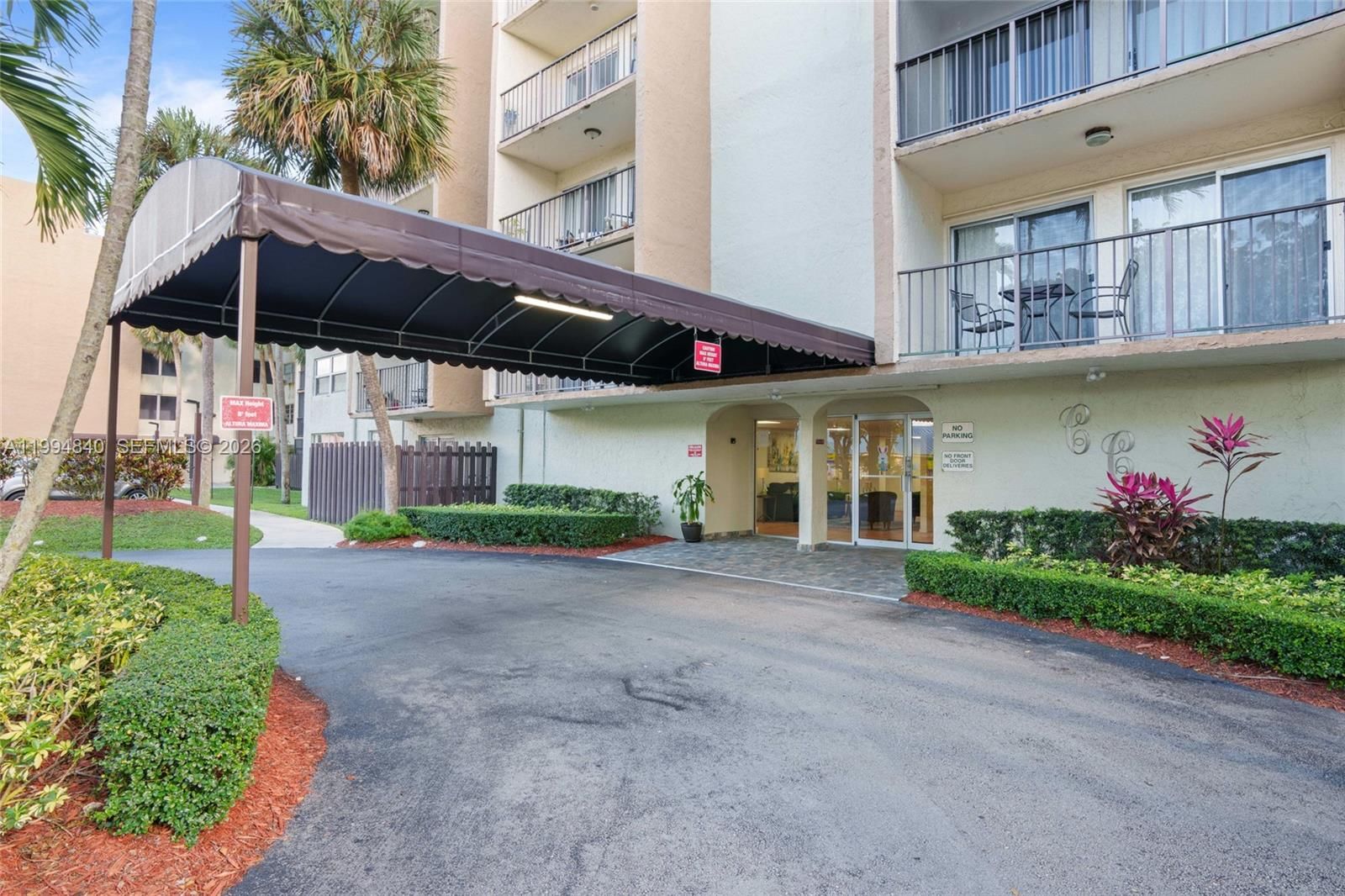 Real estate property located at 14250 62nd St #402, Miami-dade, Cypress Club Of Kendale C, Miami, FL