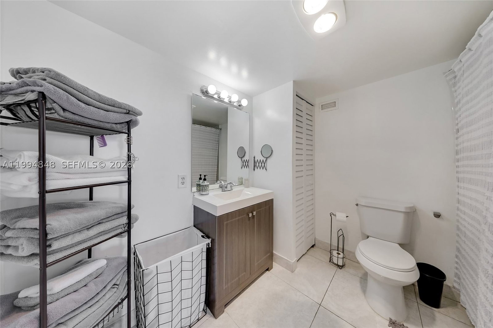 Real estate property located at 111 Golden Isles Dr G4, Broward, Golden Sails Condo, Hallandale Beach, FL
