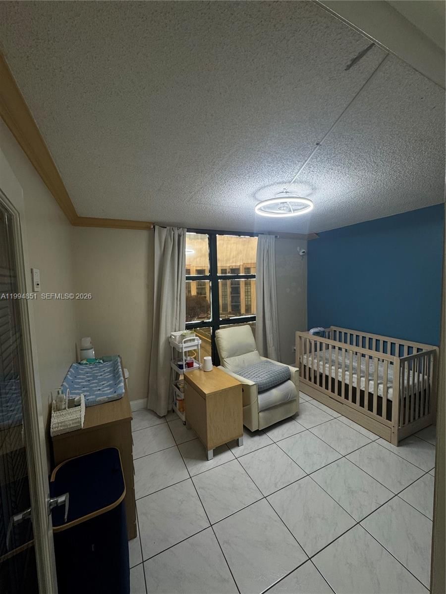 Real estate property located at 2055 122nd Ave #403, Miami-dade, International Towers Cond, Miami, FL