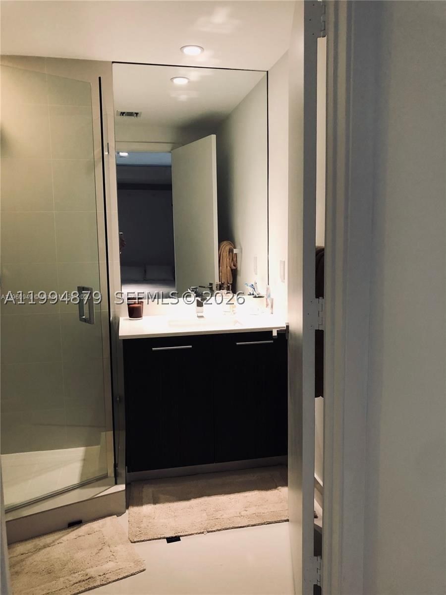 Real estate property located at 45 9th St #2004, Miami-dade, Brickell Heights East Con, Miami, FL