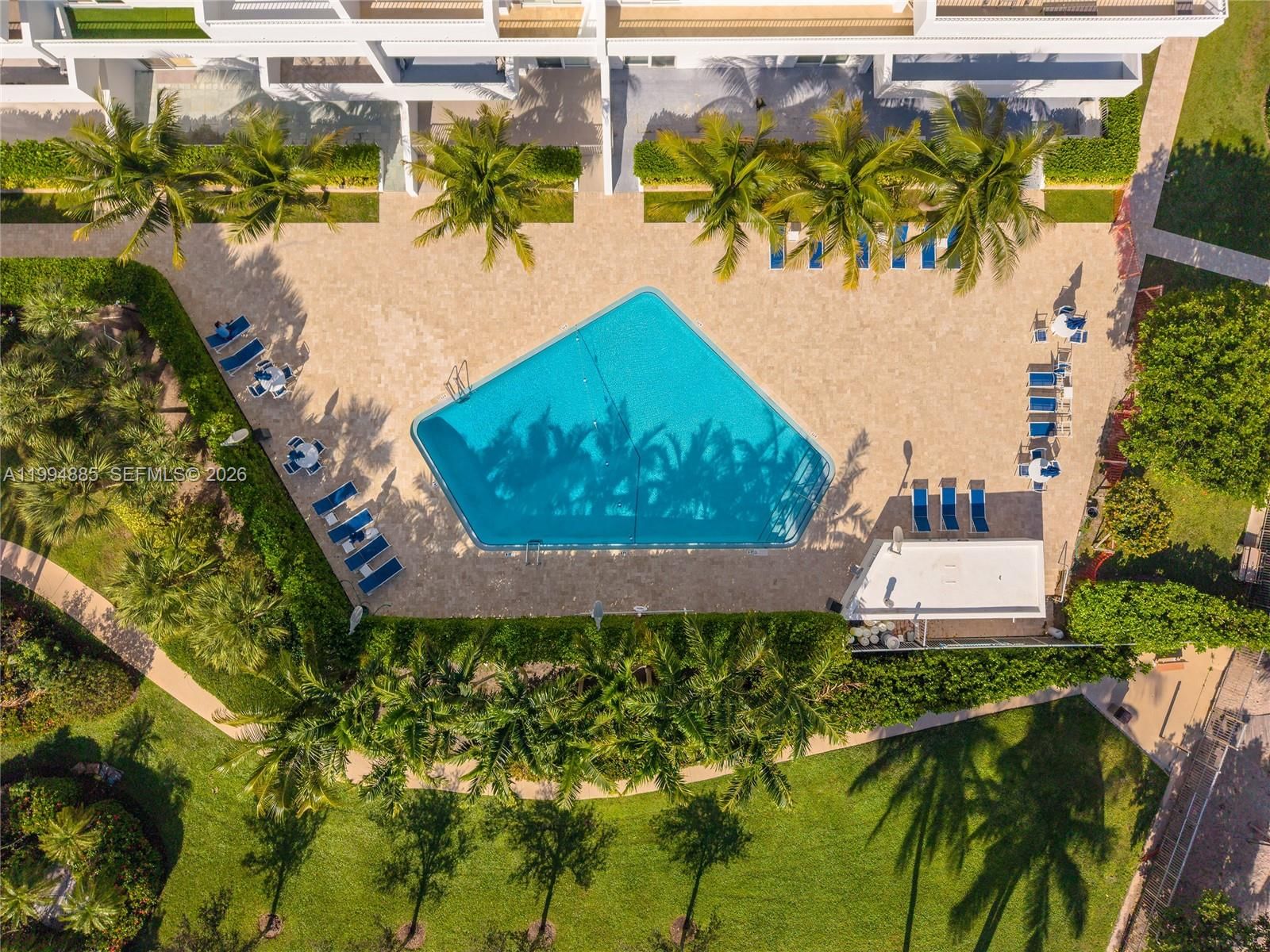 Real estate property located at 177 Ocean Lane Dr #812, Miami-dade, Key Biscaynes Commodore C, Key Biscayne, FL