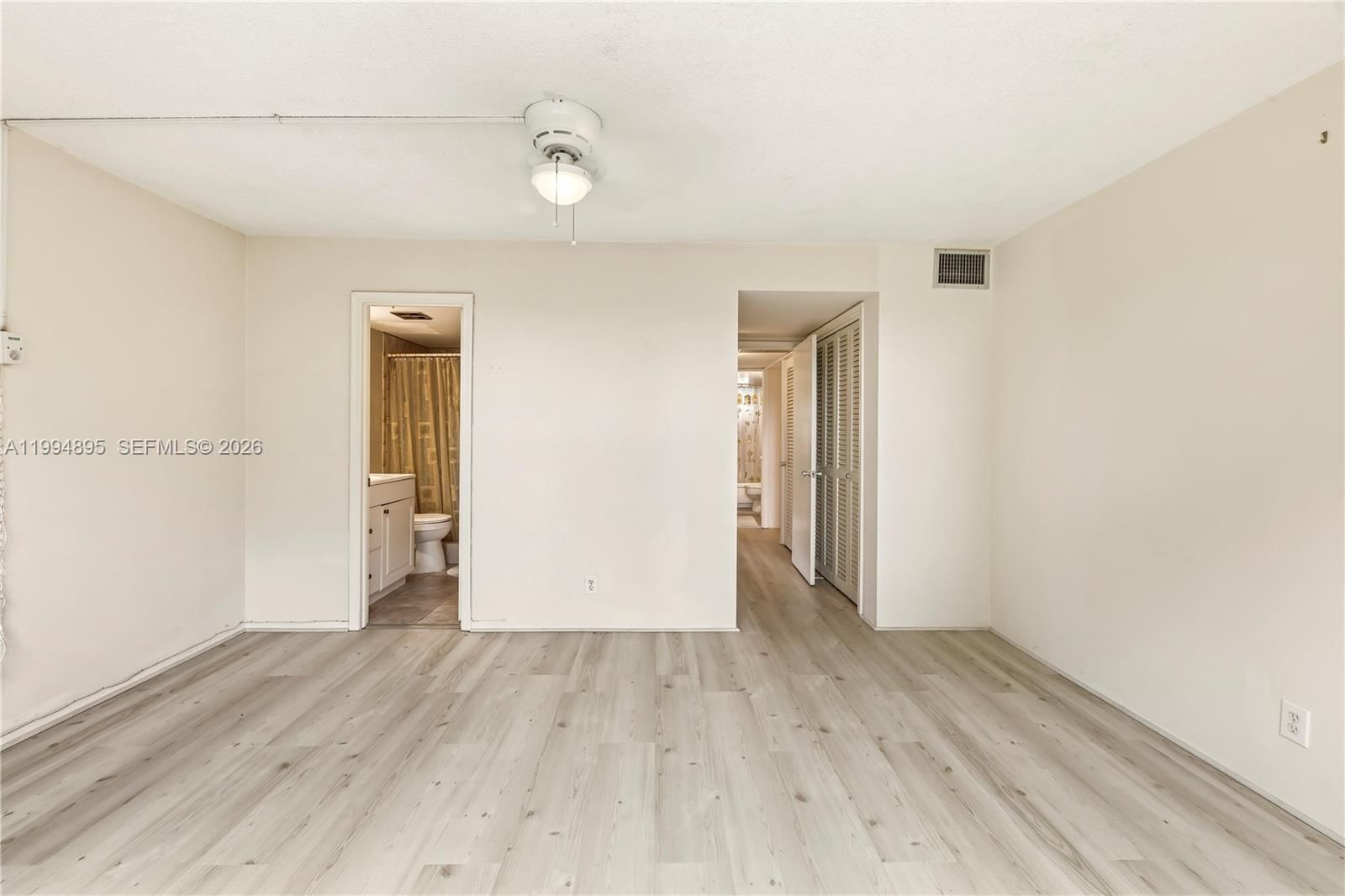 Real estate property located at 4025 Federal Hwy #226C, Broward, Kings Park Garden Apts Co, Oakland Park, FL