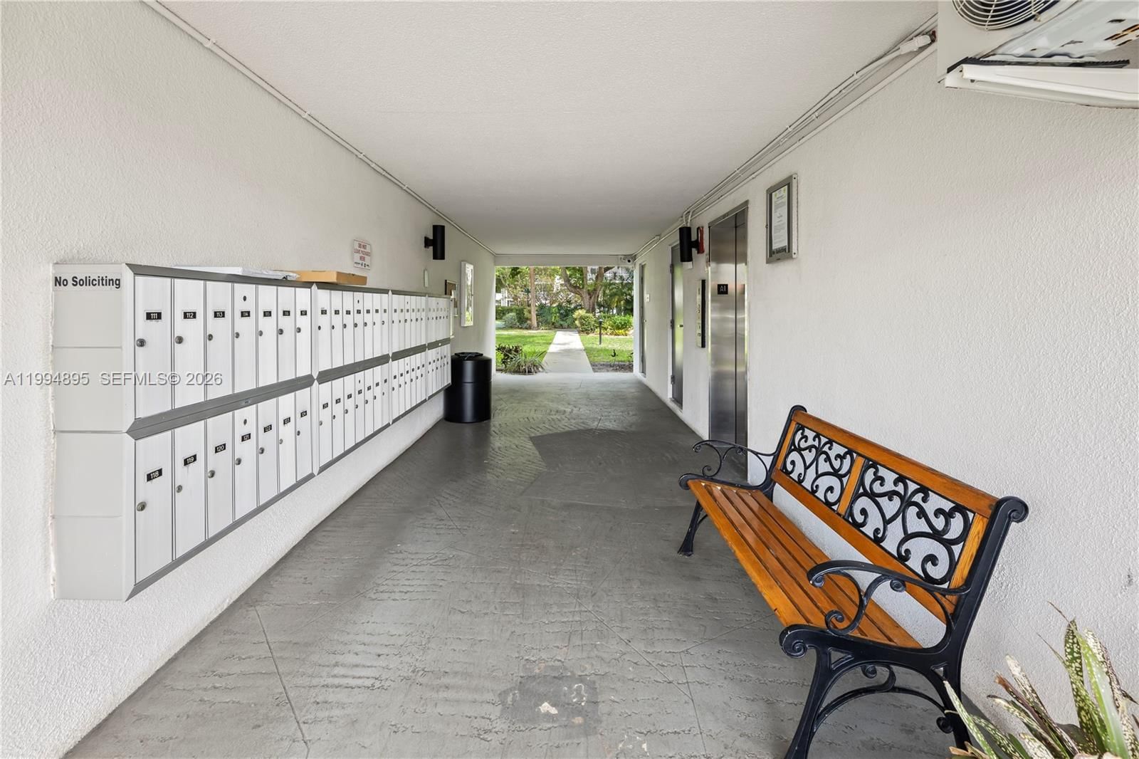 Real estate property located at 4025 Federal Hwy #226C, Broward, Kings Park Garden Apts Co, Oakland Park, FL