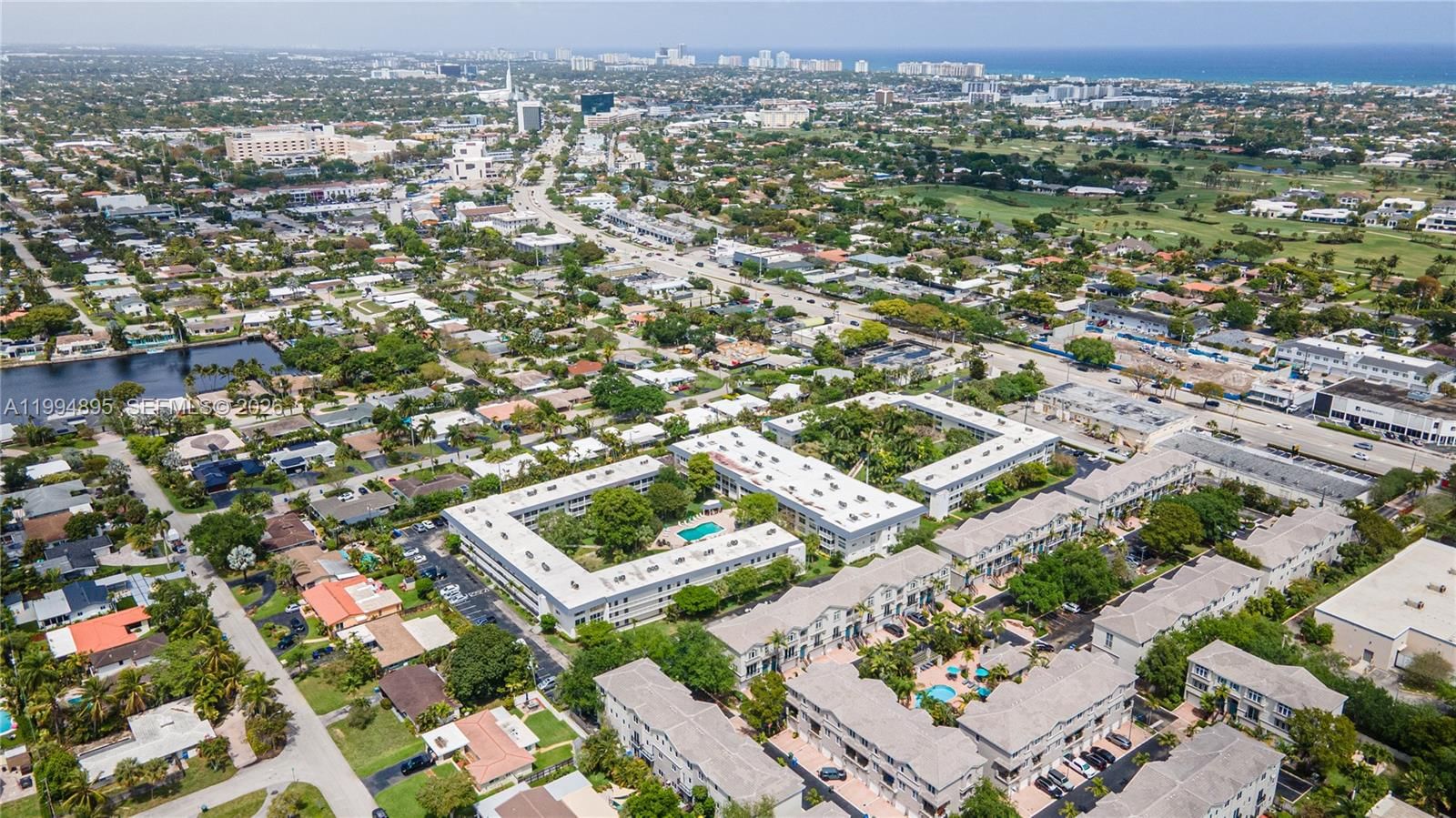 Real estate property located at 4025 Federal Hwy #226C, Broward, Kings Park Garden Apts Co, Oakland Park, FL