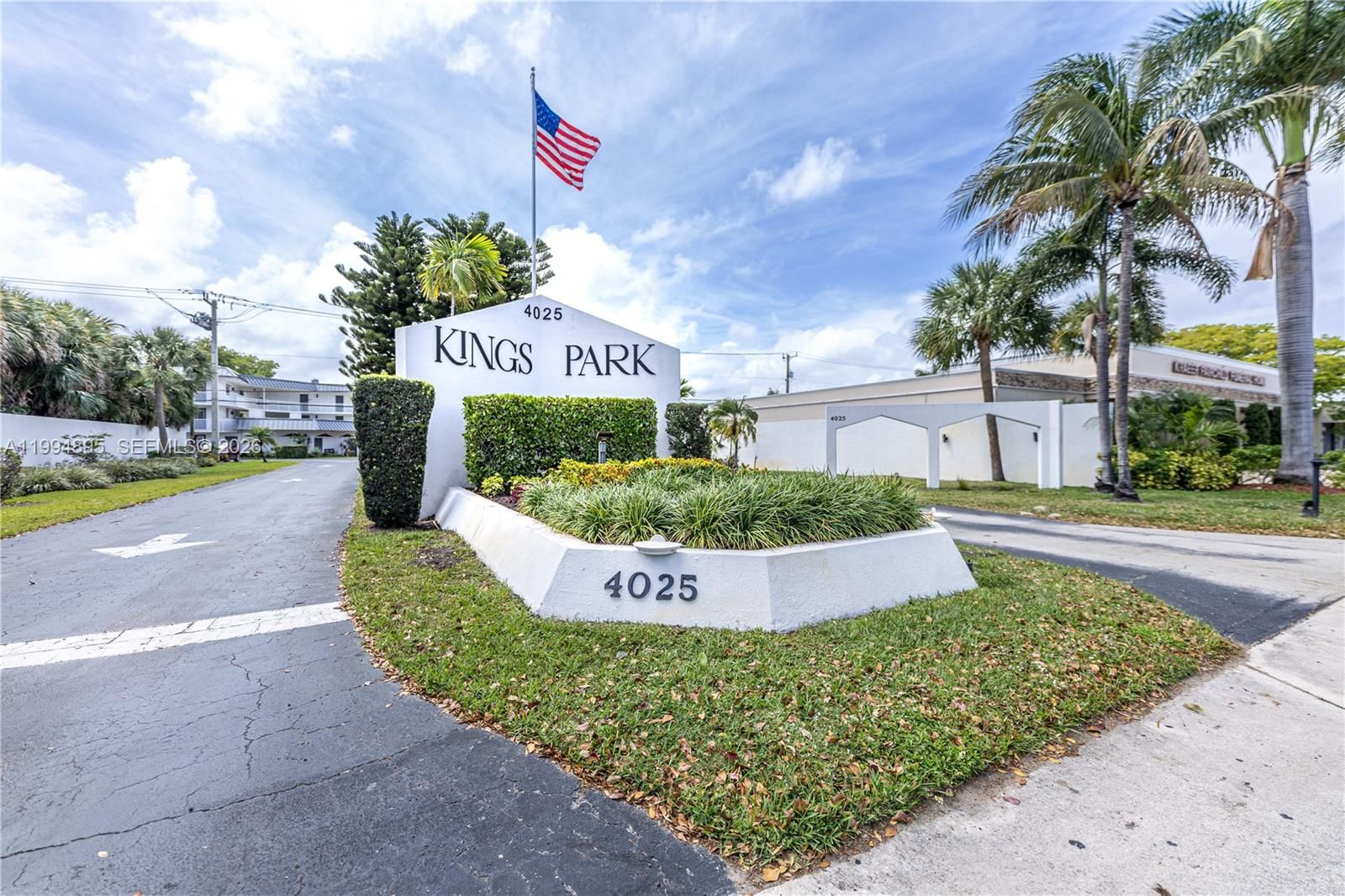 Real estate property located at 4025 Federal Hwy #226C, Broward, Kings Park Garden Apts Co, Oakland Park, FL