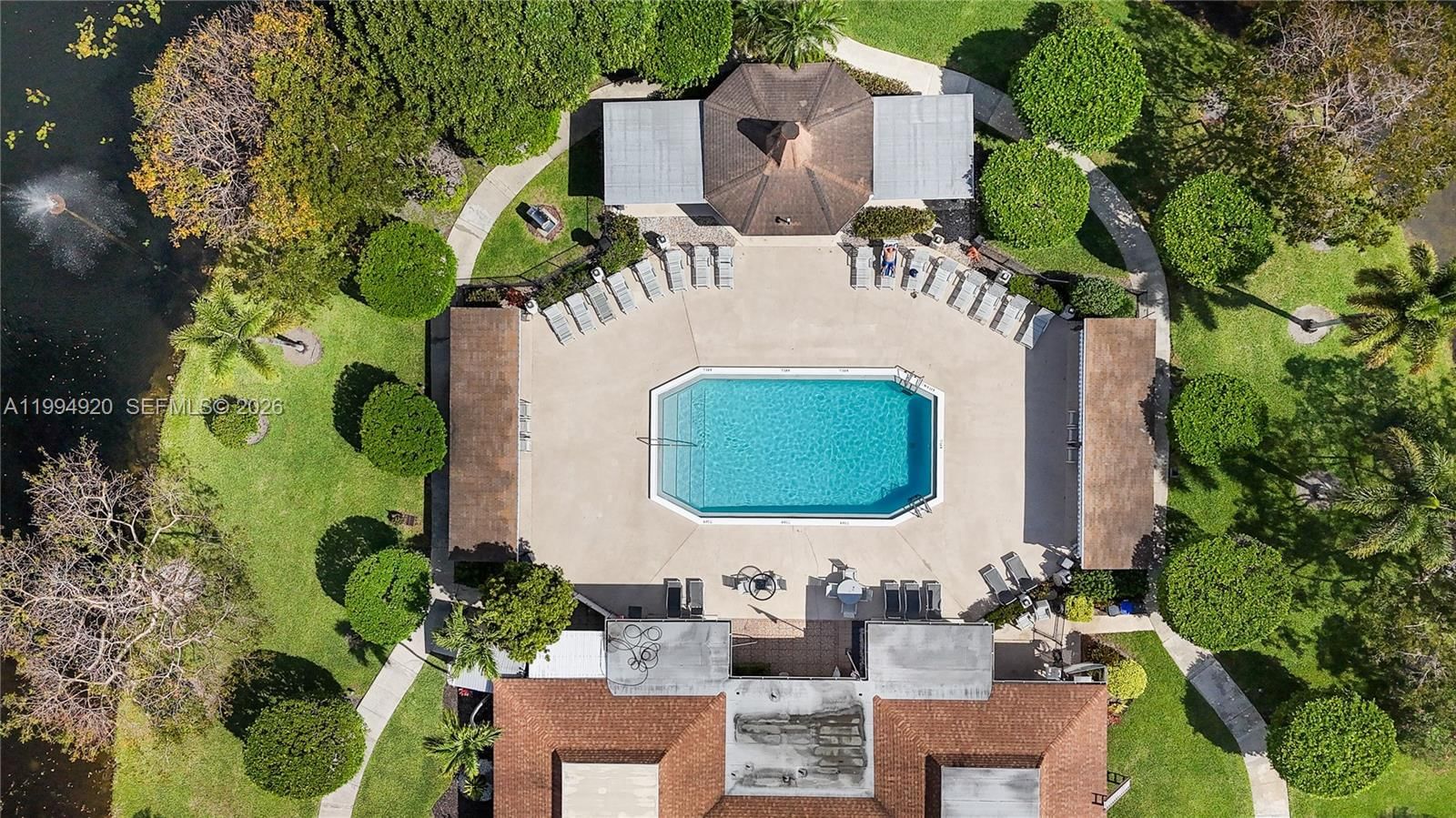 Real estate property located at 4701 34th St #502, Broward, Thistle Gardens Condo, Lauderdale Lakes, FL