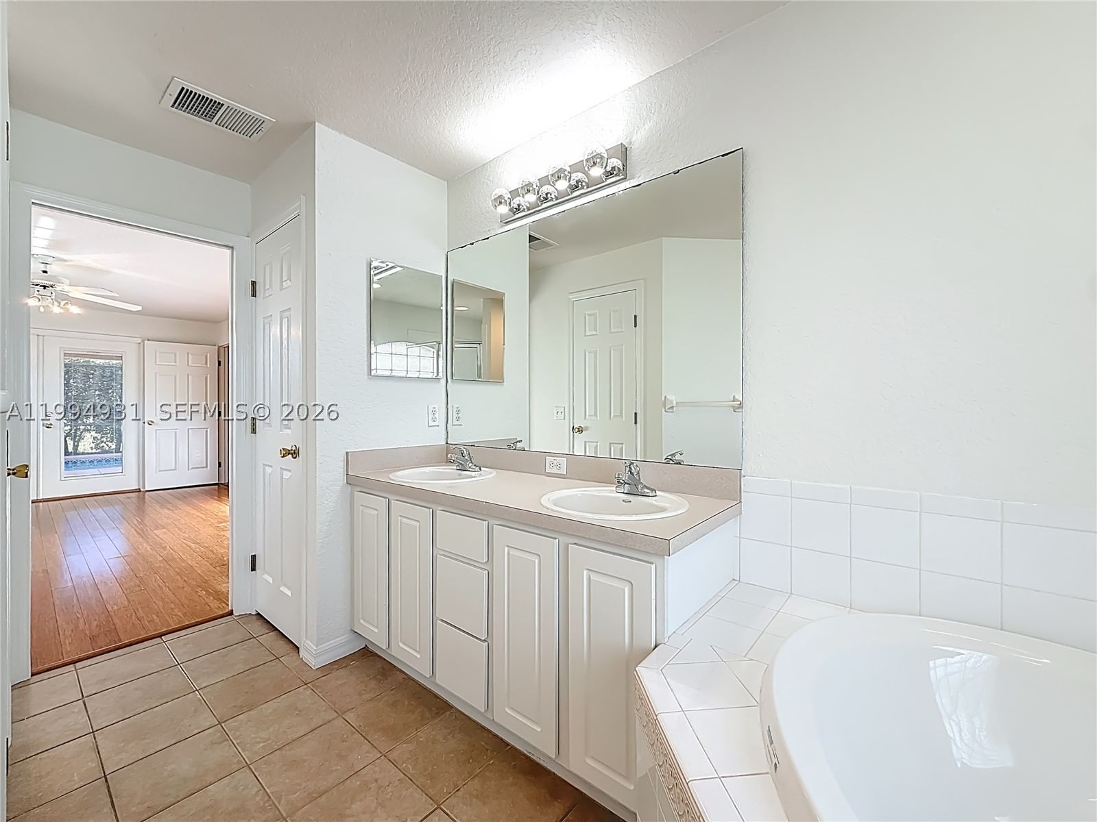Real estate property located at 7443 BEAUMONT DR, Polk, Huntington Ridge, Lakeland, FL