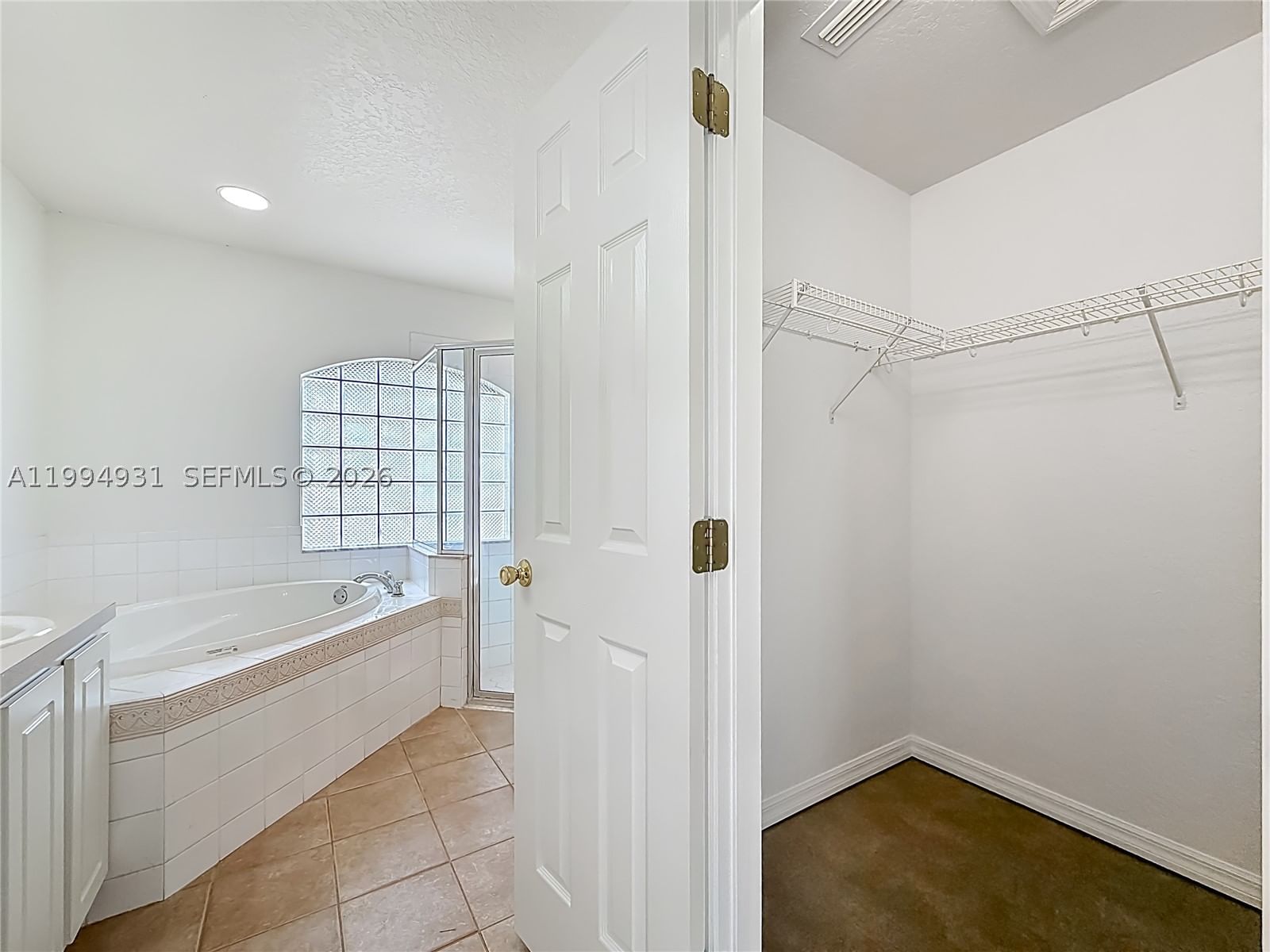 Real estate property located at 7443 BEAUMONT DR, Polk, Huntington Ridge, Lakeland, FL