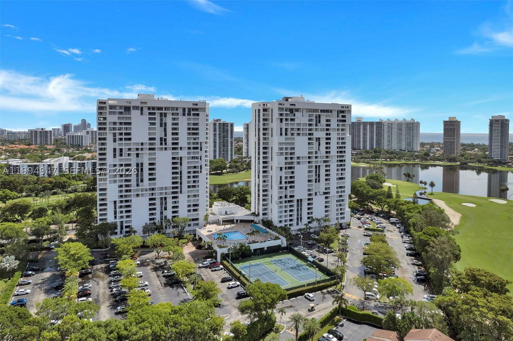 Real estate property located at 20355 34th Ct #1222, Miami-dade, Delvista Towers Condo, Aventura, FL