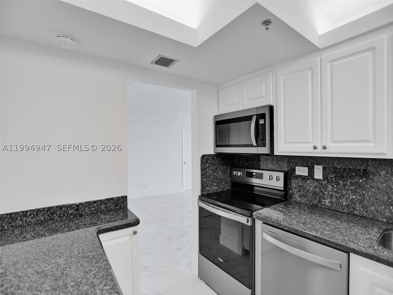 Real estate property located at 20355 34th Ct #1222, Miami-dade, Delvista Towers Condo, Aventura, FL