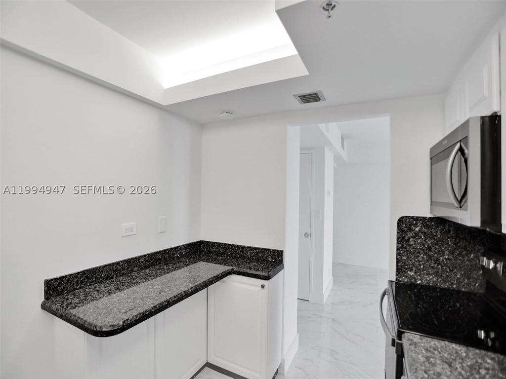 Real estate property located at 20355 34th Ct #1222, Miami-dade, Delvista Towers Condo, Aventura, FL