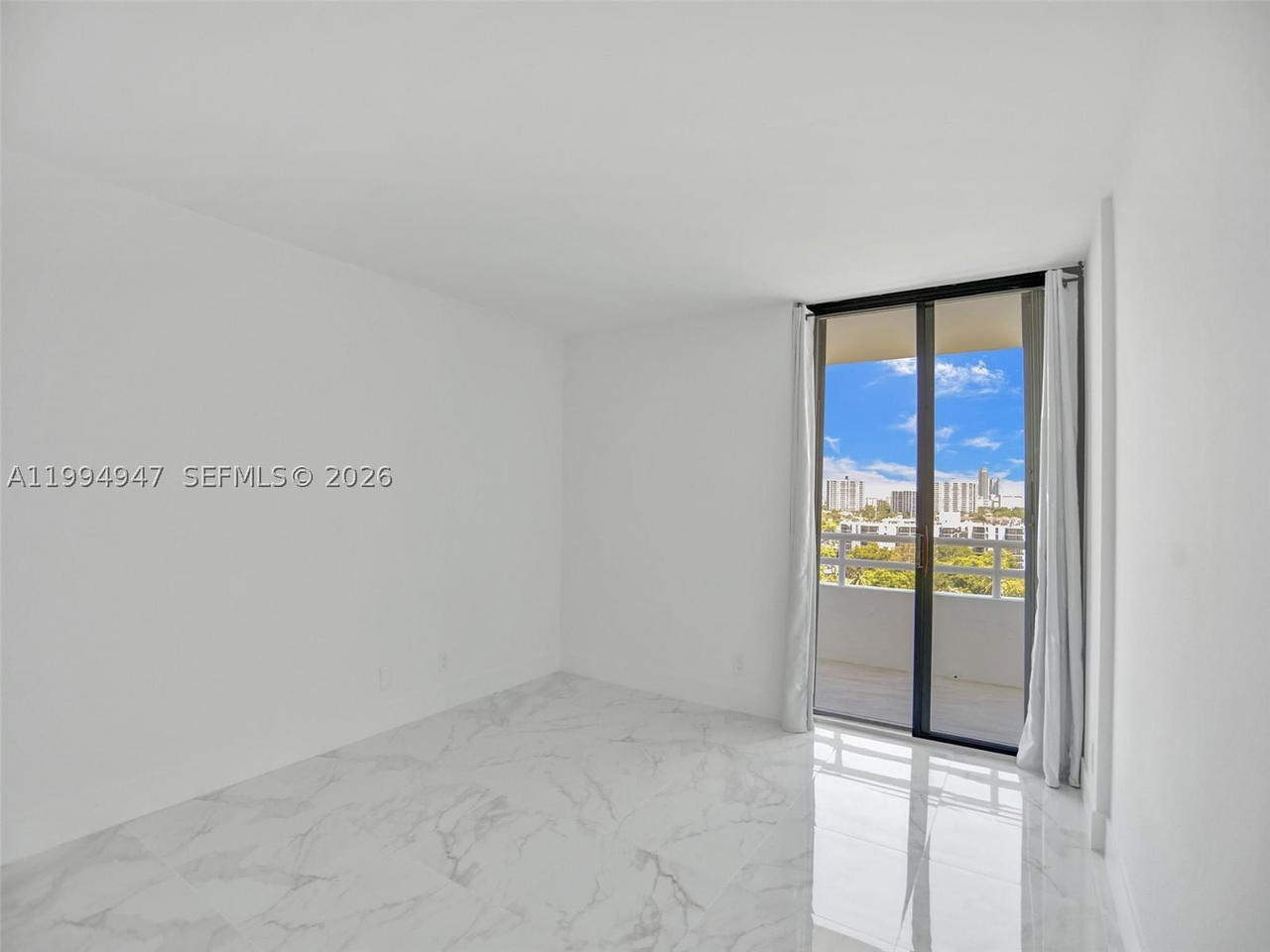 Real estate property located at 20355 34th Ct #1222, Miami-dade, Delvista Towers Condo, Aventura, FL