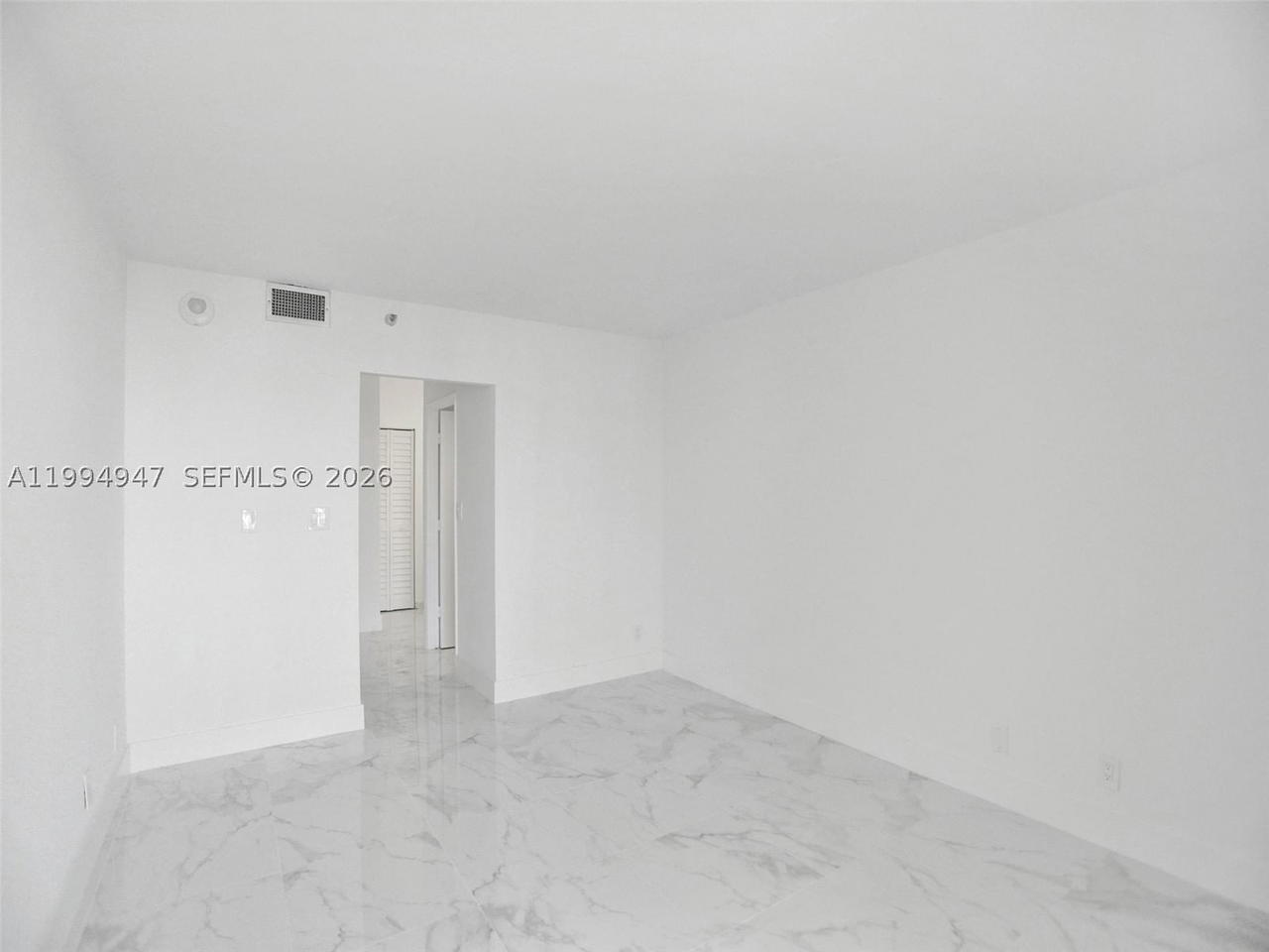 Real estate property located at 20355 34th Ct #1222, Miami-dade, Delvista Towers Condo, Aventura, FL
