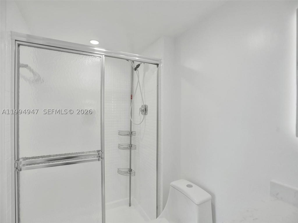 Real estate property located at 20355 34th Ct #1222, Miami-dade, Delvista Towers Condo, Aventura, FL