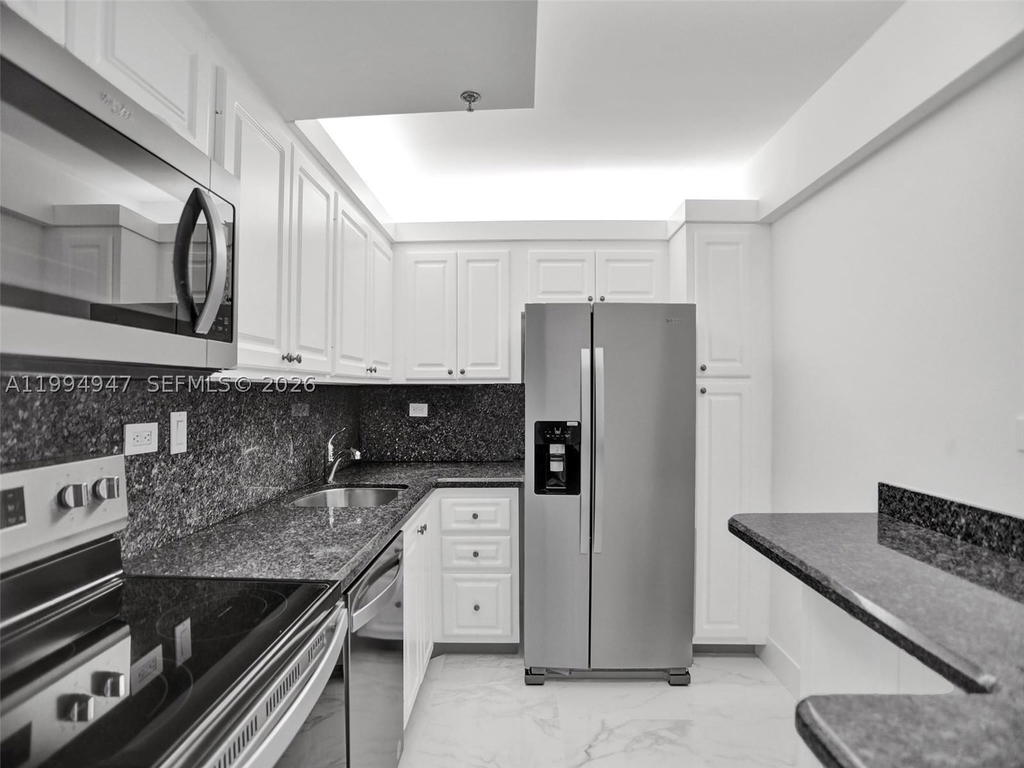 Real estate property located at 20355 34th Ct #1222, Miami-dade, Delvista Towers Condo, Aventura, FL