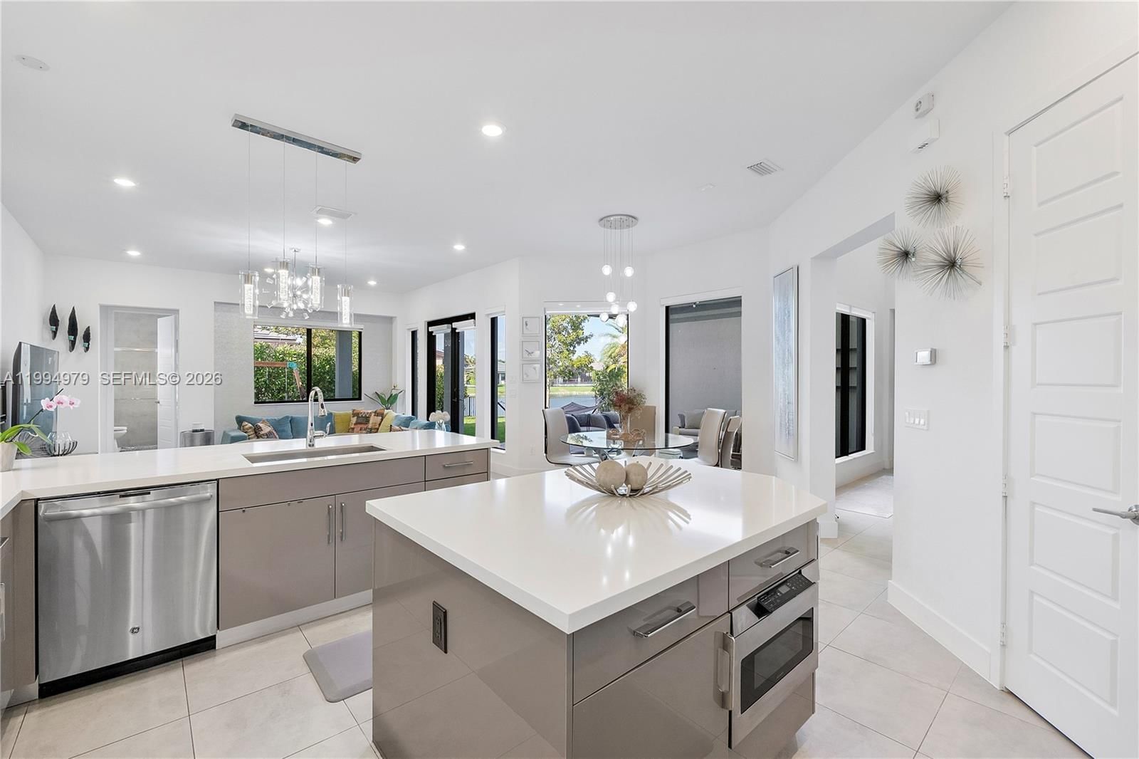 Real estate property located at 10585 Cobalt Ct, Broward, Triple H Ranch Plat, Parkland, FL