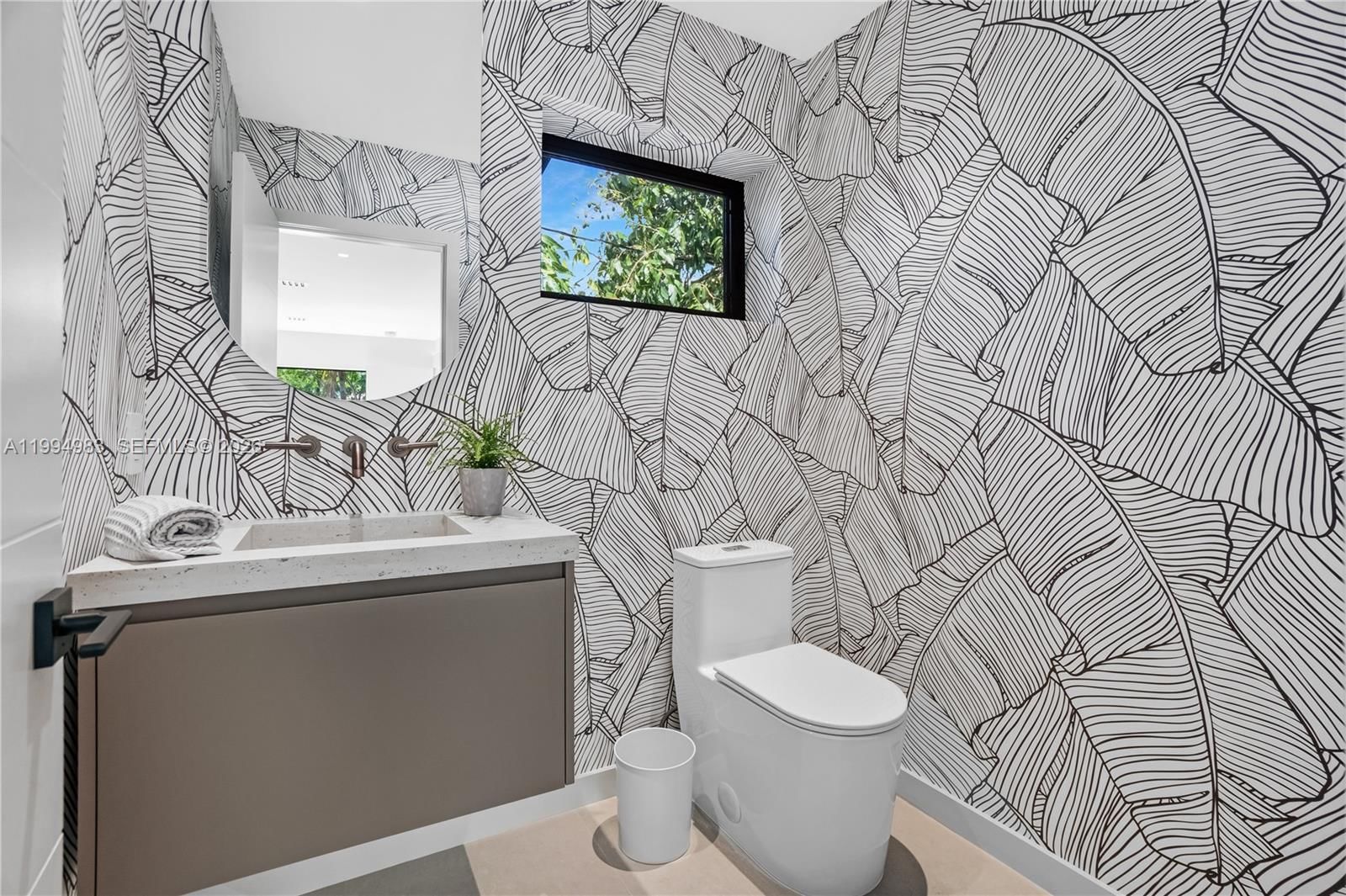 Real estate property located at 6207 10th St, Miami-dade, Alameda, West Miami, FL