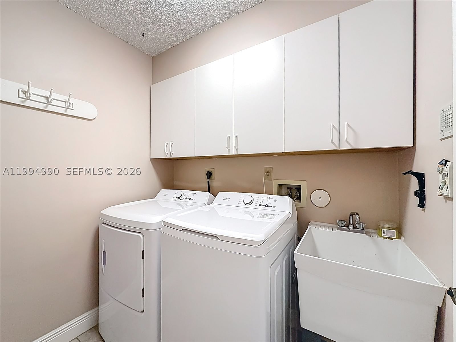 Real estate property located at 5043 Pointe Emerald Ln, Palm Beach, Fairfield At Boca 5 Of Ce, Boca Raton, FL