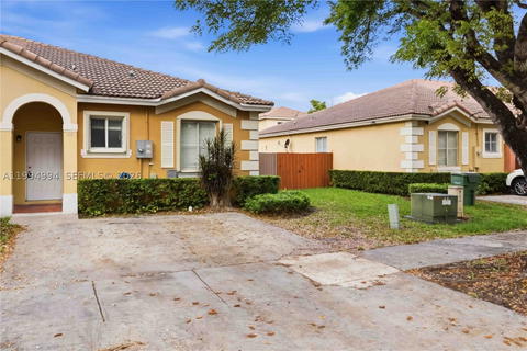 Real estate property located at 64 15th Ter, Miami-dade, Mowry Villas, Homestead, FL