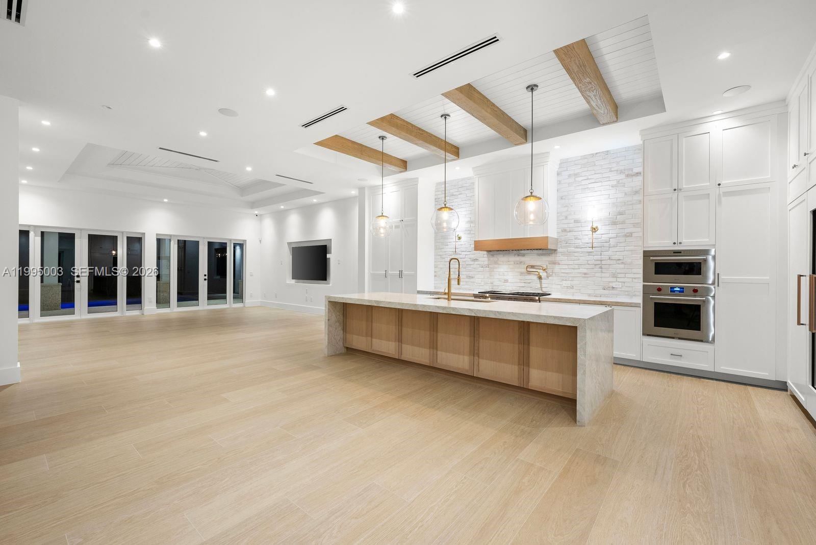 Real estate property located at 7900 118th St, Miami-dade, Suniland Estates 1st Addn, Pinecrest, FL