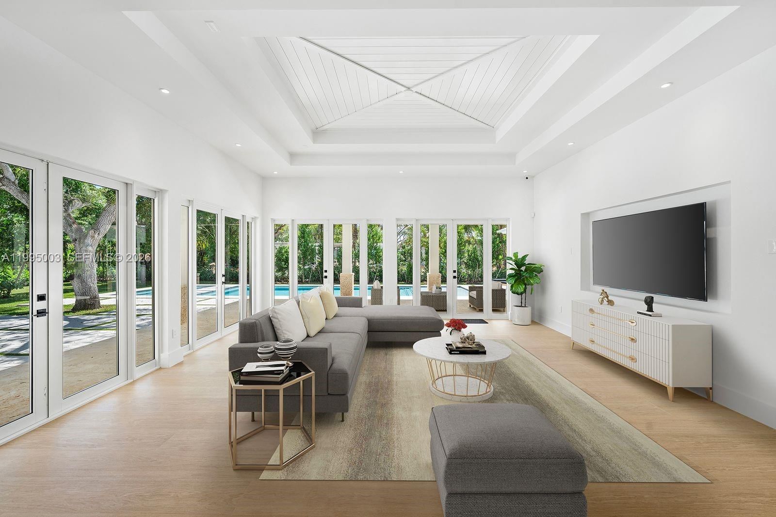 Real estate property located at 7900 118th St, Miami-dade, Suniland Estates 1st Addn, Pinecrest, FL