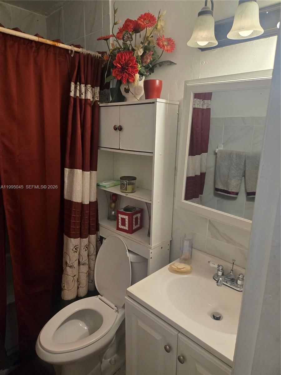 Real estate property located at 10425 146th Ter, Miami-dade, Richmond Hgts Ests 3rd Ad, Miami, FL