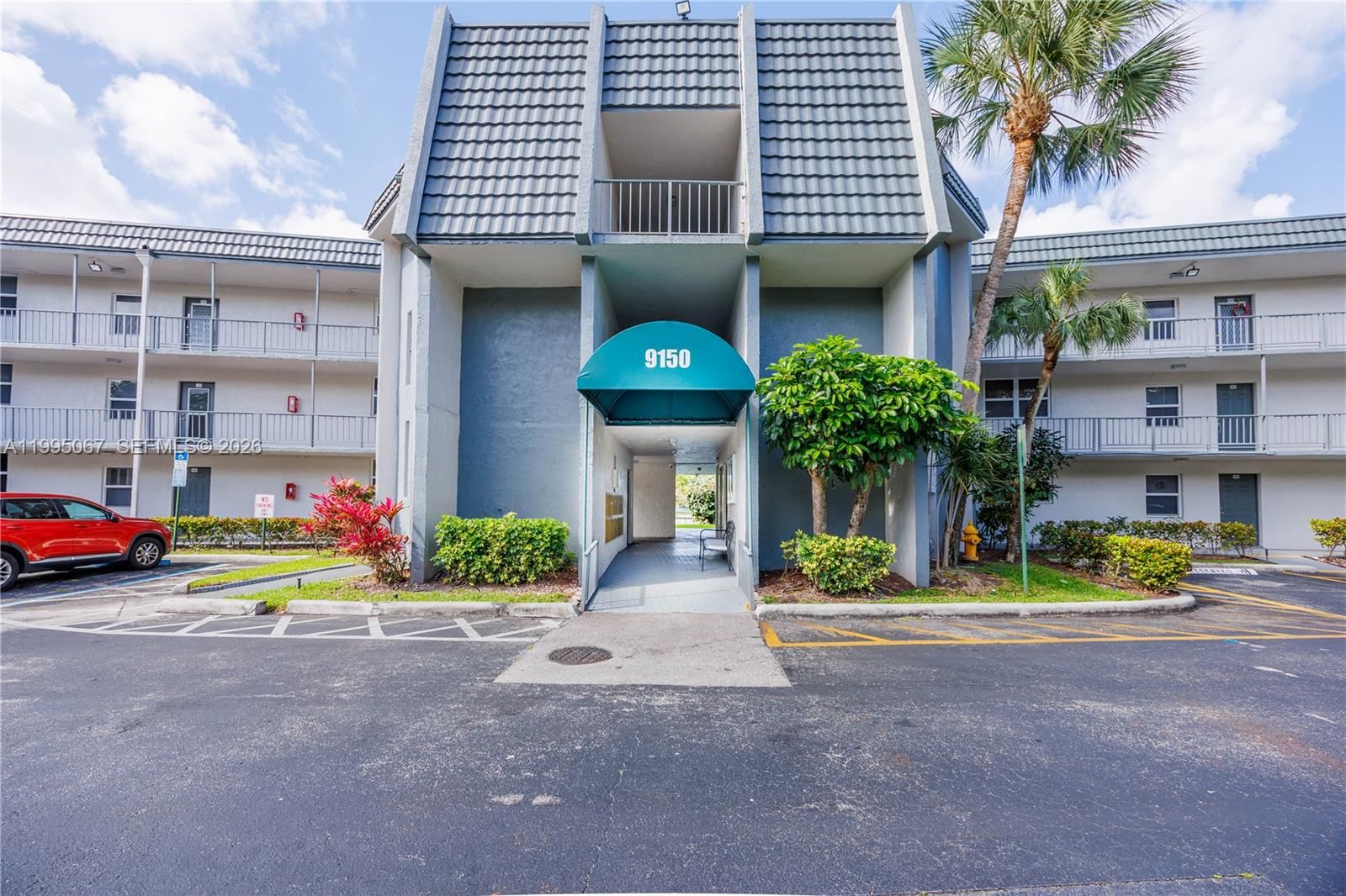 Real estate property located at 9150 Lime Bay Blvd #110, Broward, Lime Bay Condominium 6, Tamarac, FL