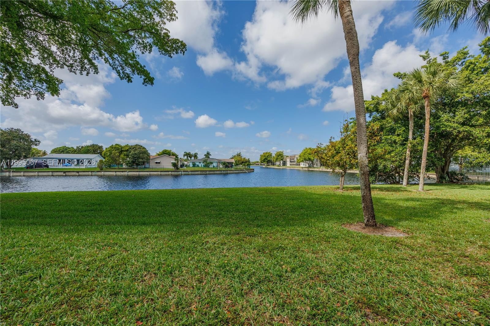 Real estate property located at 9150 Lime Bay Blvd #110, Broward, Lime Bay Condominium 6, Tamarac, FL