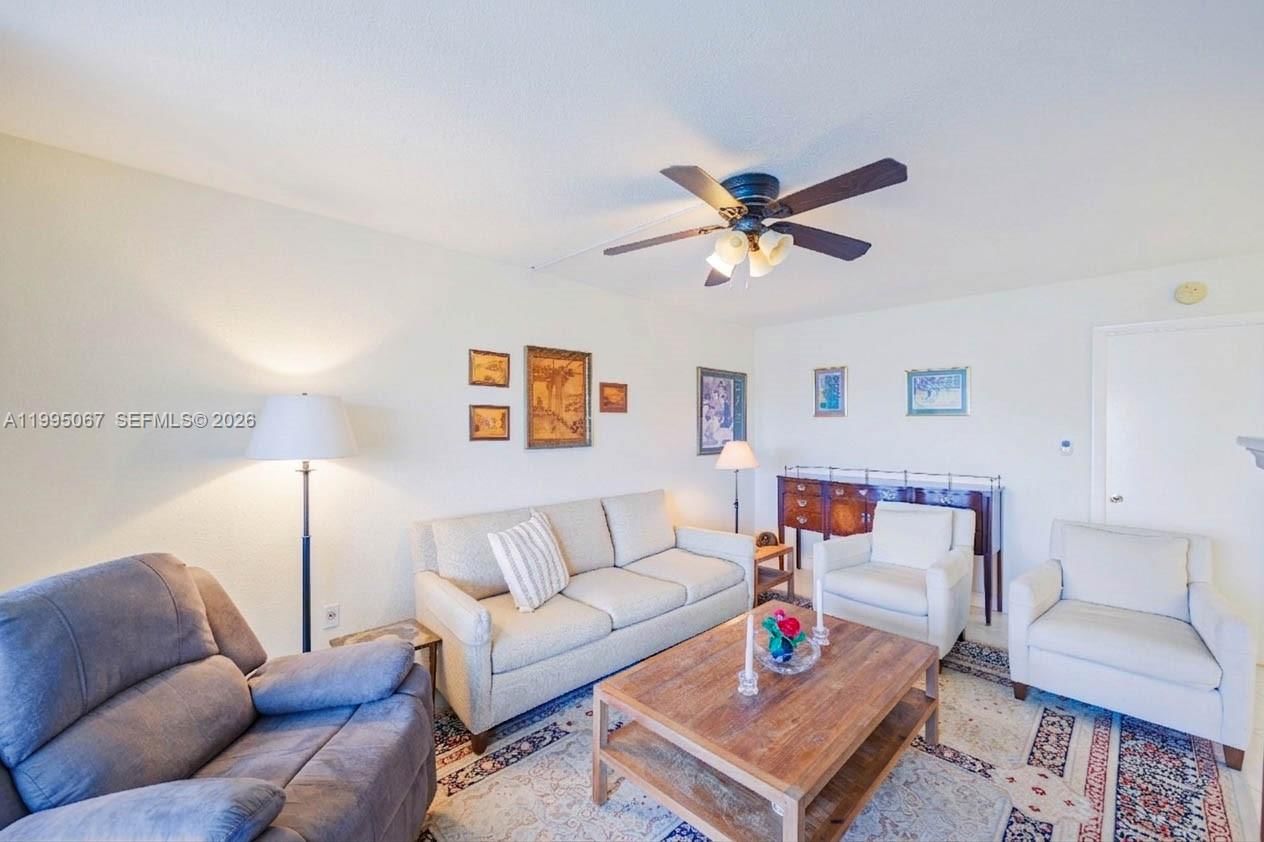 Real estate property located at 9150 Lime Bay Blvd #110, Broward, Lime Bay Condominium 6, Tamarac, FL