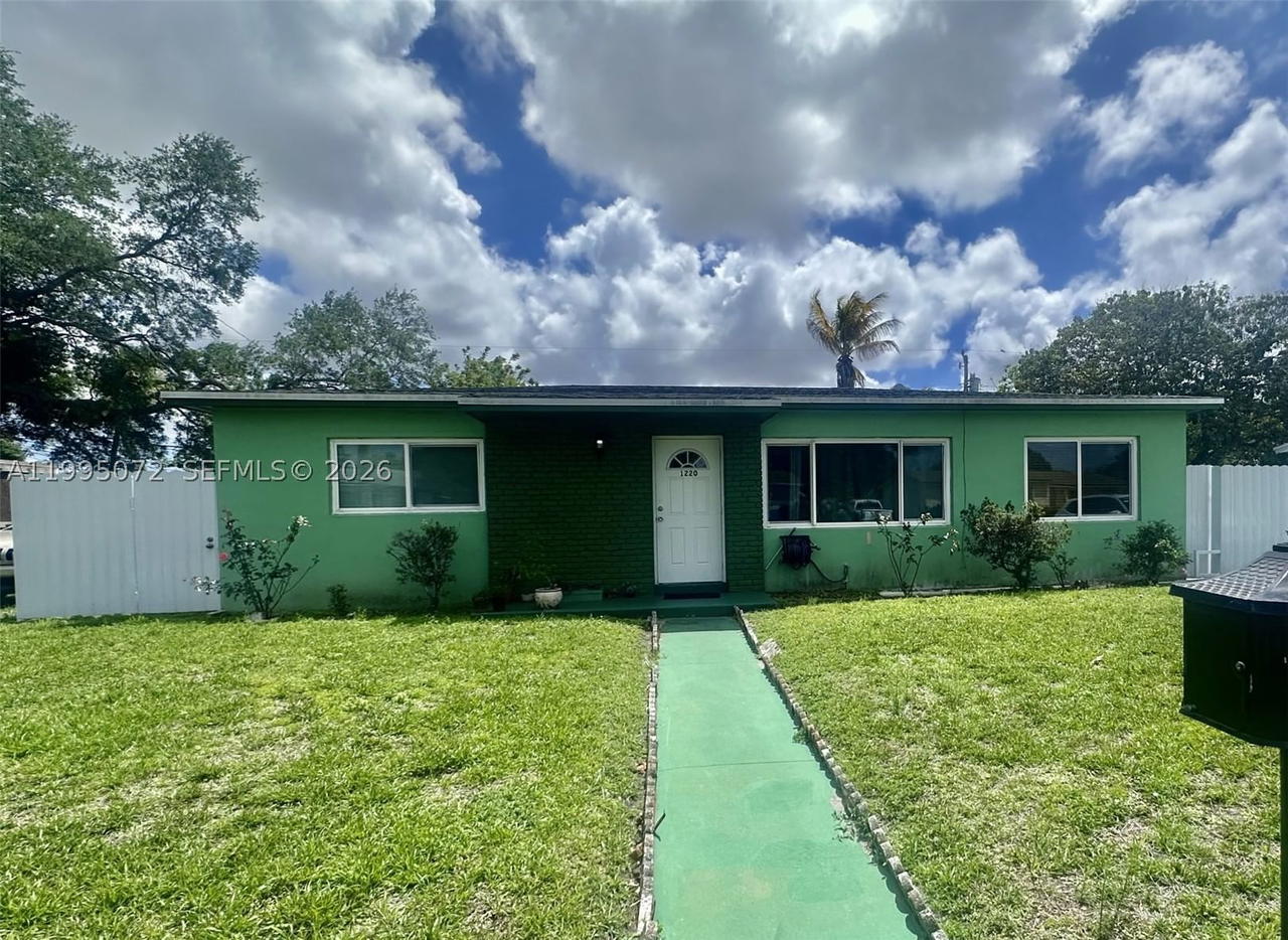 Real estate property located at 1220 189th Ter, Miami-dade, Norwood 5th Addn Sec 3, Miami Gardens, FL