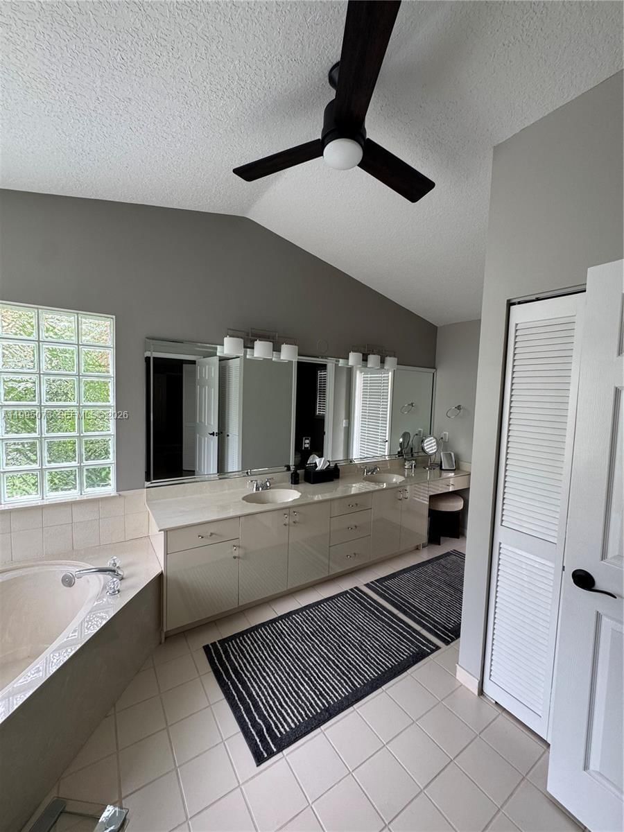 Real estate property located at 11021 7th St, Broward, Westport 2nd Section, Plantation, FL