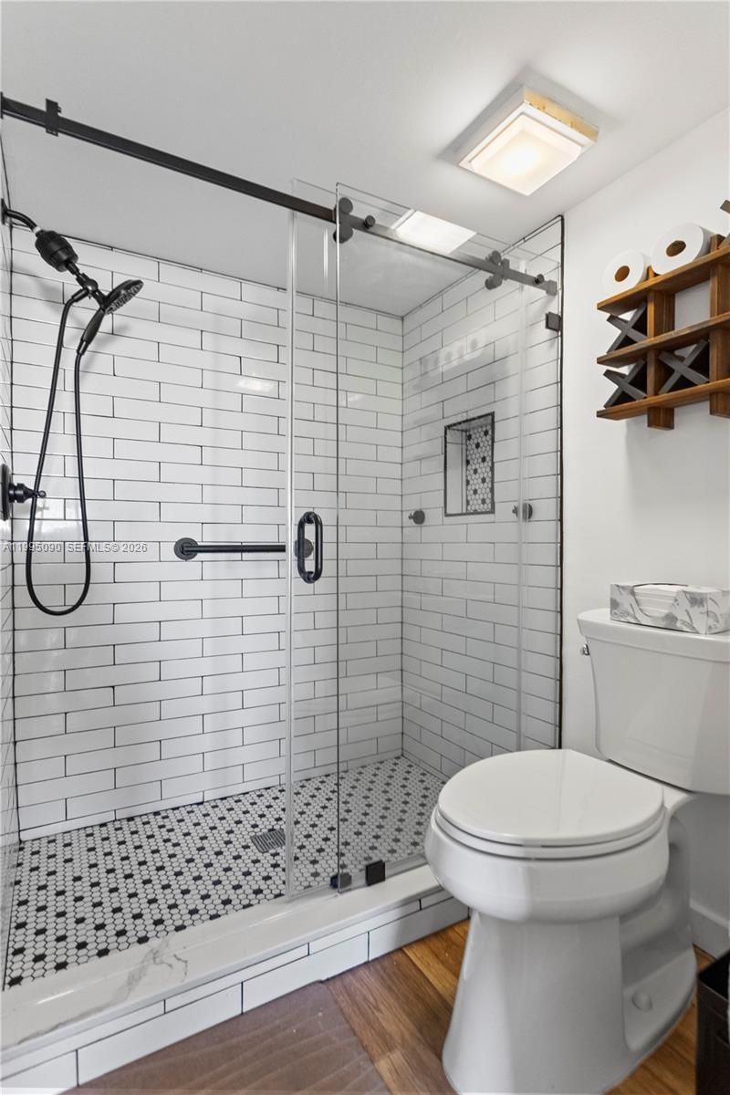 Real estate property located at 7676 Trent Dr #308, Broward, Trent Condominium E, Tamarac, FL