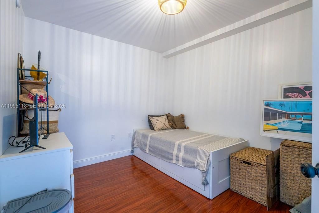 Real estate property located at 2740 28th Ter #705, Miami-dade, Villaggio In The Grove To, Miami, FL