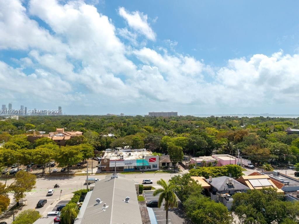 Real estate property located at 2740 28th Ter #705, Miami-dade, Villaggio In The Grove To, Miami, FL