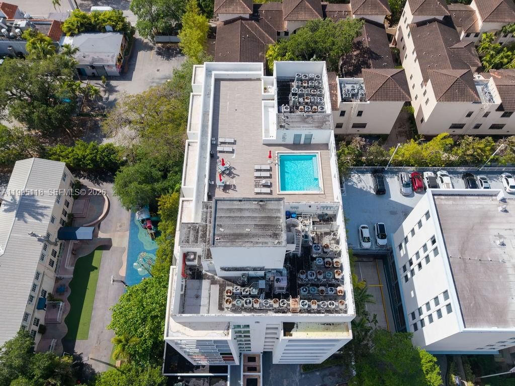 Real estate property located at 2740 28th Ter #705, Miami-dade, Villaggio In The Grove To, Miami, FL