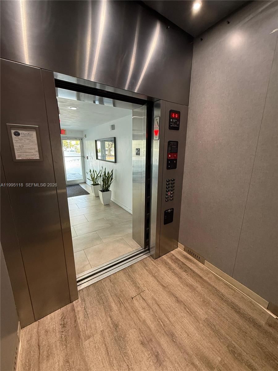 Real estate property located at 2740 28th Ter #705, Miami-dade, Villaggio In The Grove To, Miami, FL