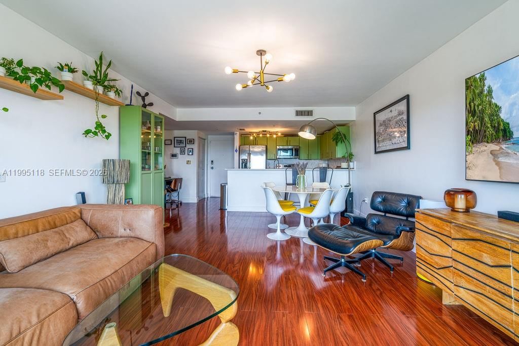 Real estate property located at 2740 28th Ter #705, Miami-dade, Villaggio In The Grove To, Miami, FL