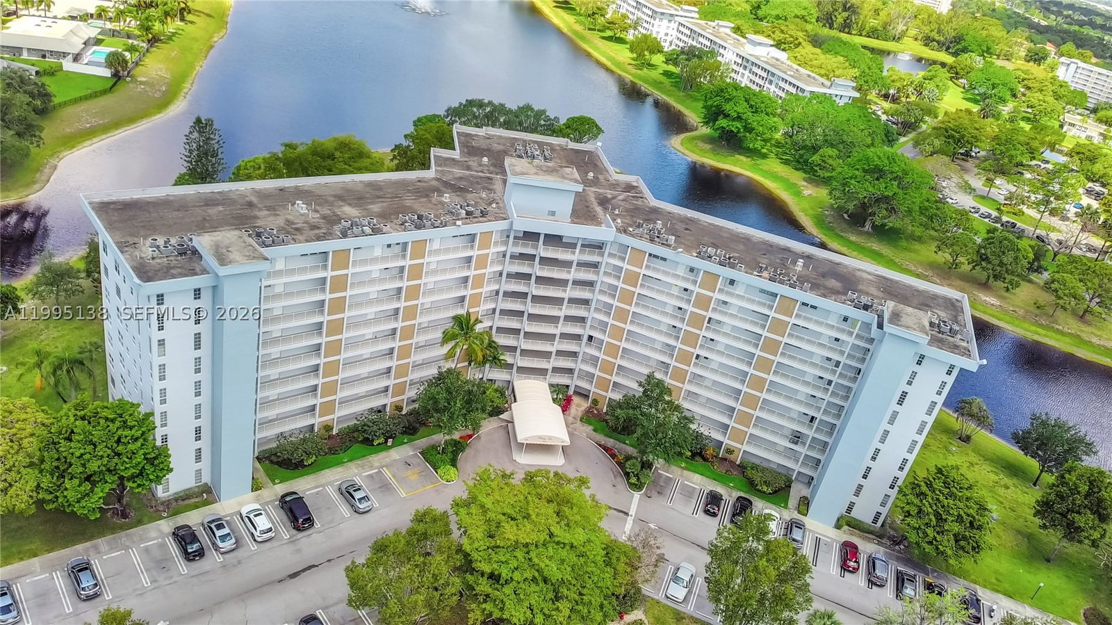 Real estate property located at 3010 Course Dr #104, Broward, No 38 Palm-aire Country C, Pompano Beach, FL