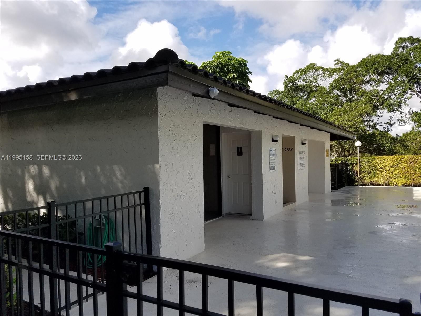 Real estate property located at 6161 90th Ct G-2, Miami-dade, Hilltop Condo, Miami, FL