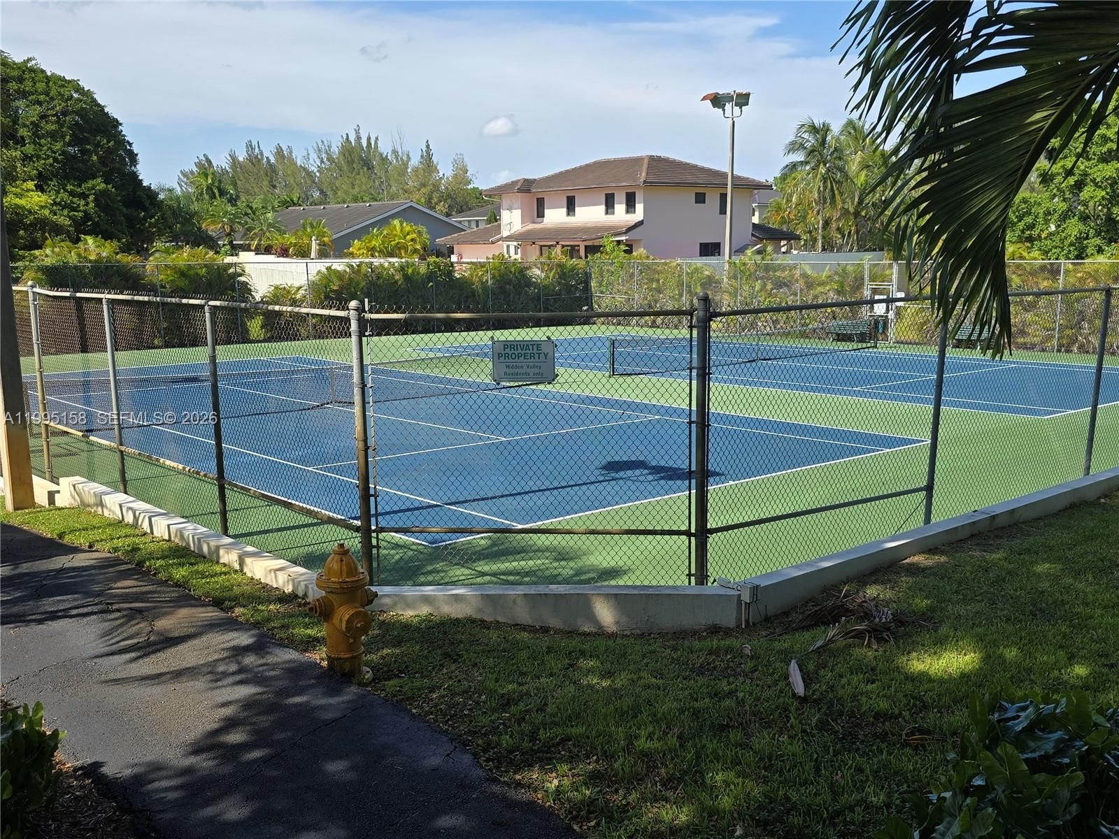 Real estate property located at 6161 90th Ct G-2, Miami-dade, Hilltop Condo, Miami, FL