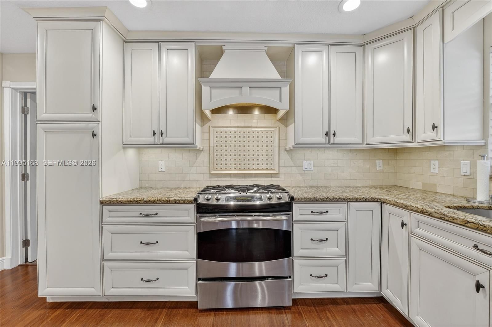 Real estate property located at 661 66th Ave, Broward, Plantation Gardens Sec 5, Plantation, FL