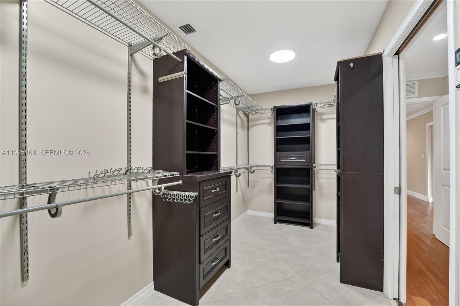 Real estate property located at 661 66th Ave, Broward, Plantation Gardens Sec 5, Plantation, FL