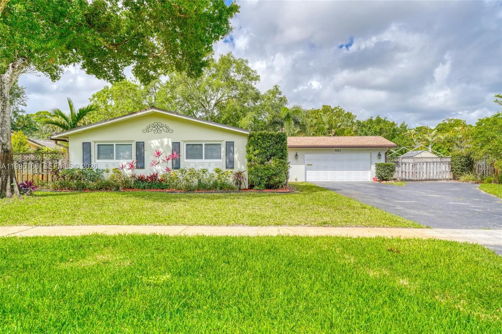 Real estate property located at 661 66th Ave, Broward, Plantation Gardens Sec 5, Plantation, FL