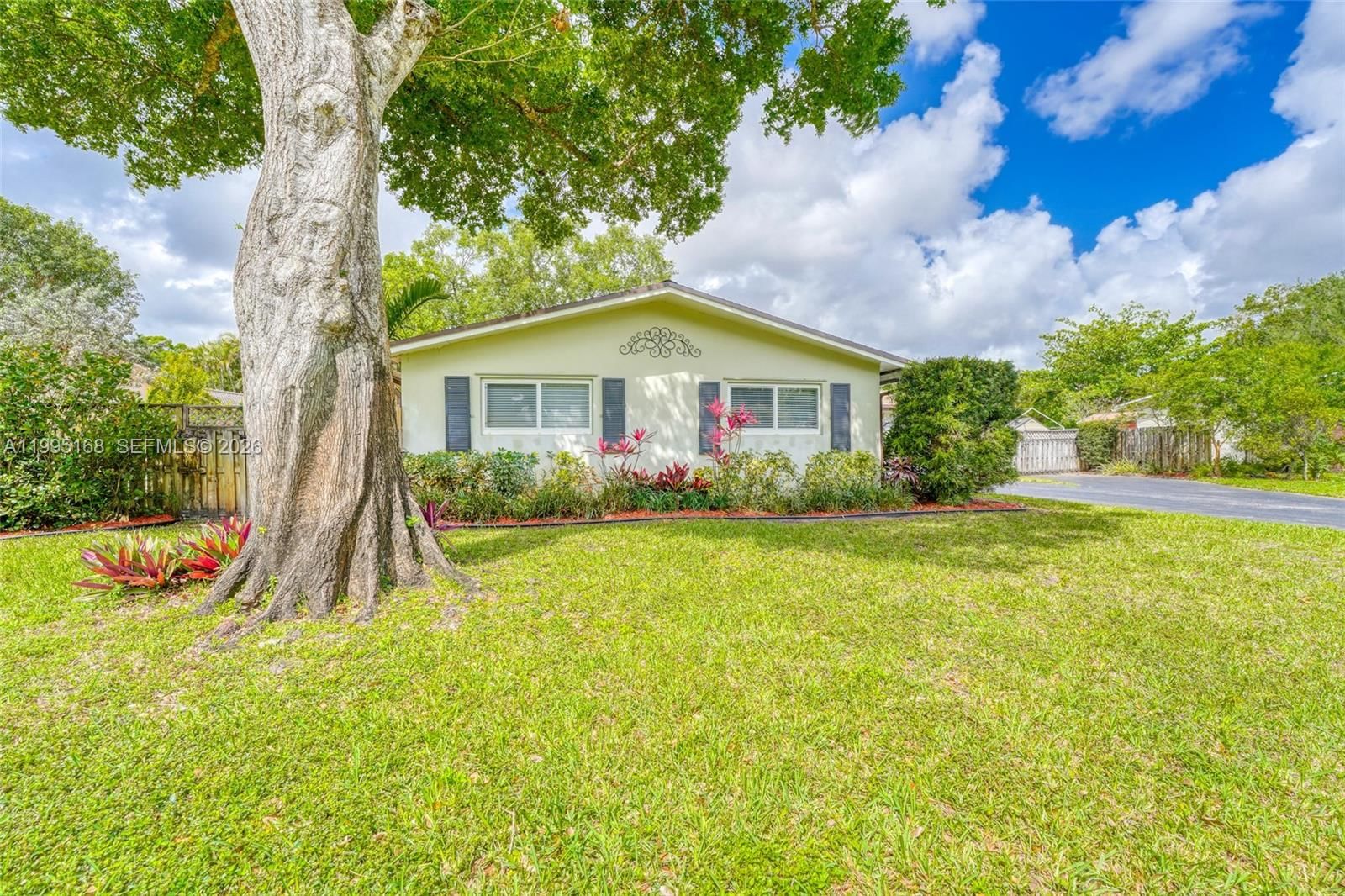 Real estate property located at 661 66th Ave, Broward, Plantation Gardens Sec 5, Plantation, FL