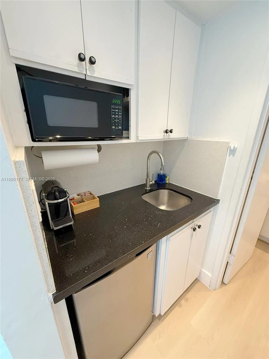 Real estate property located at 5445 Collins Ave #635, Miami-dade, Castle Beach Club Condo, Miami Beach, FL