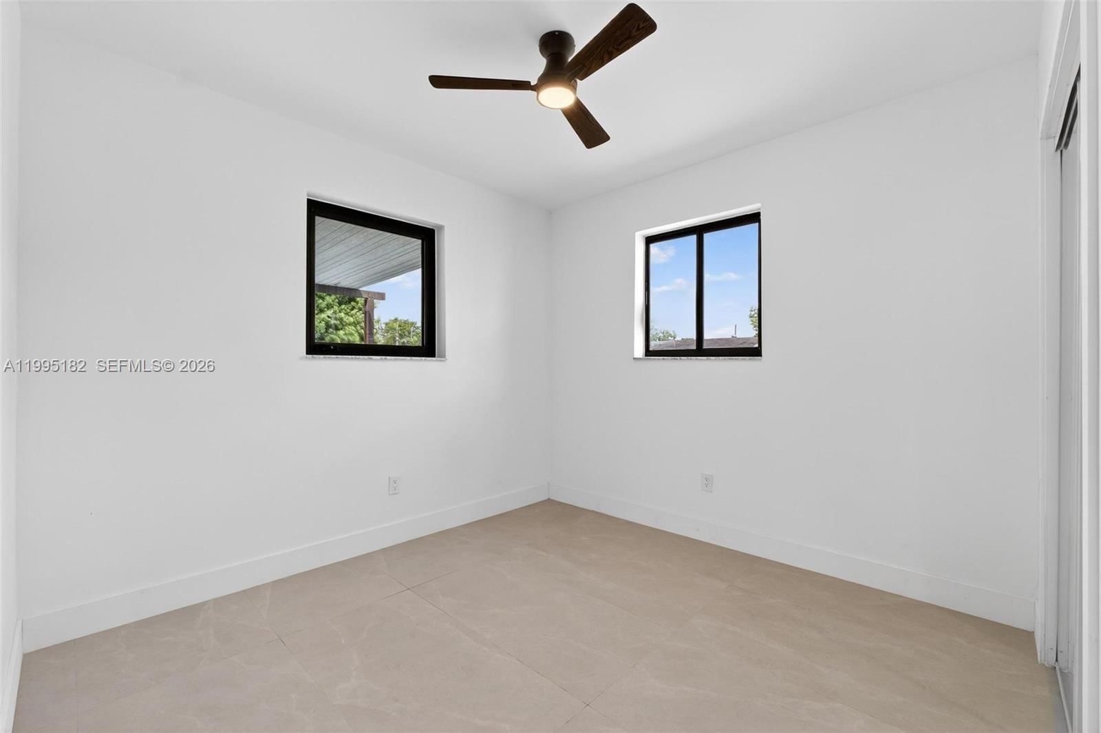 Real estate property located at 11530 138th St, Miami-dade, Replat Of Portions Of Ric, Miami, FL