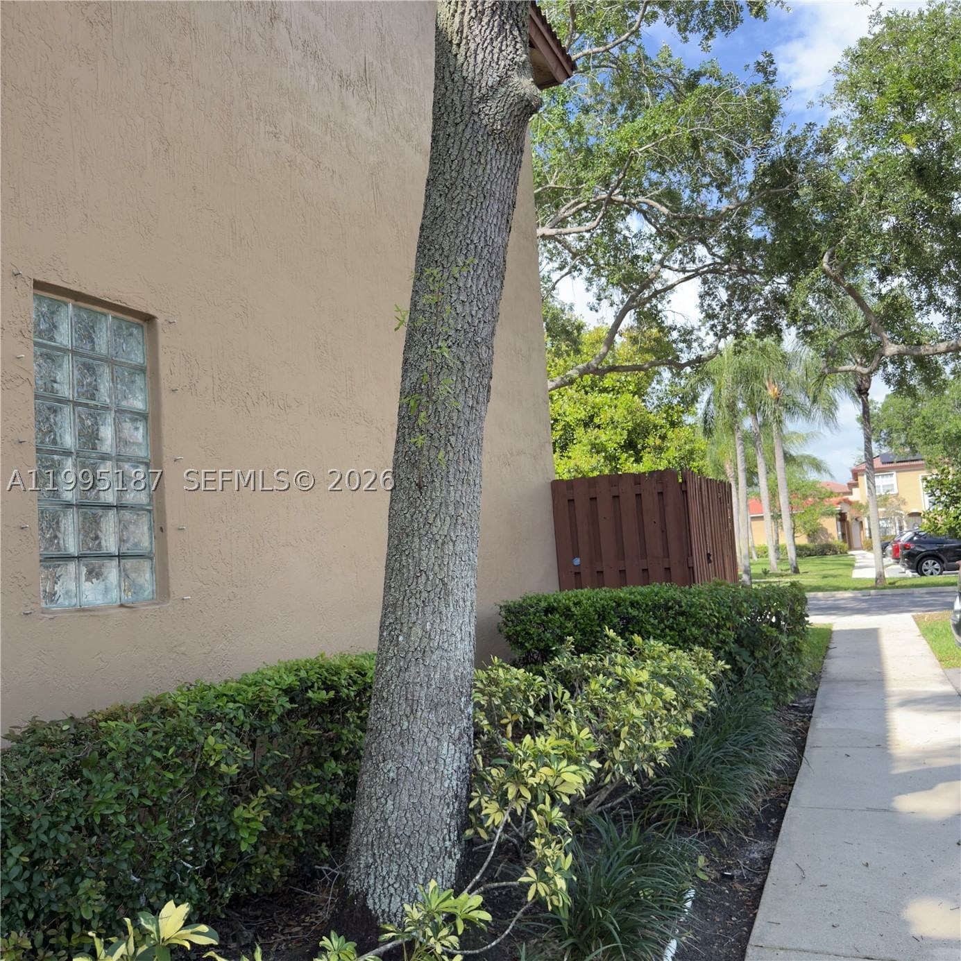 Real estate property located at 16029 Emerald Cove Rd, Broward, Emerald Courts - Opal Cre, Weston, FL